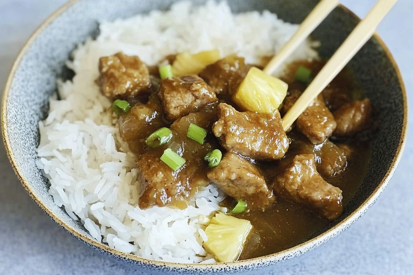Porc à la sauce ananas