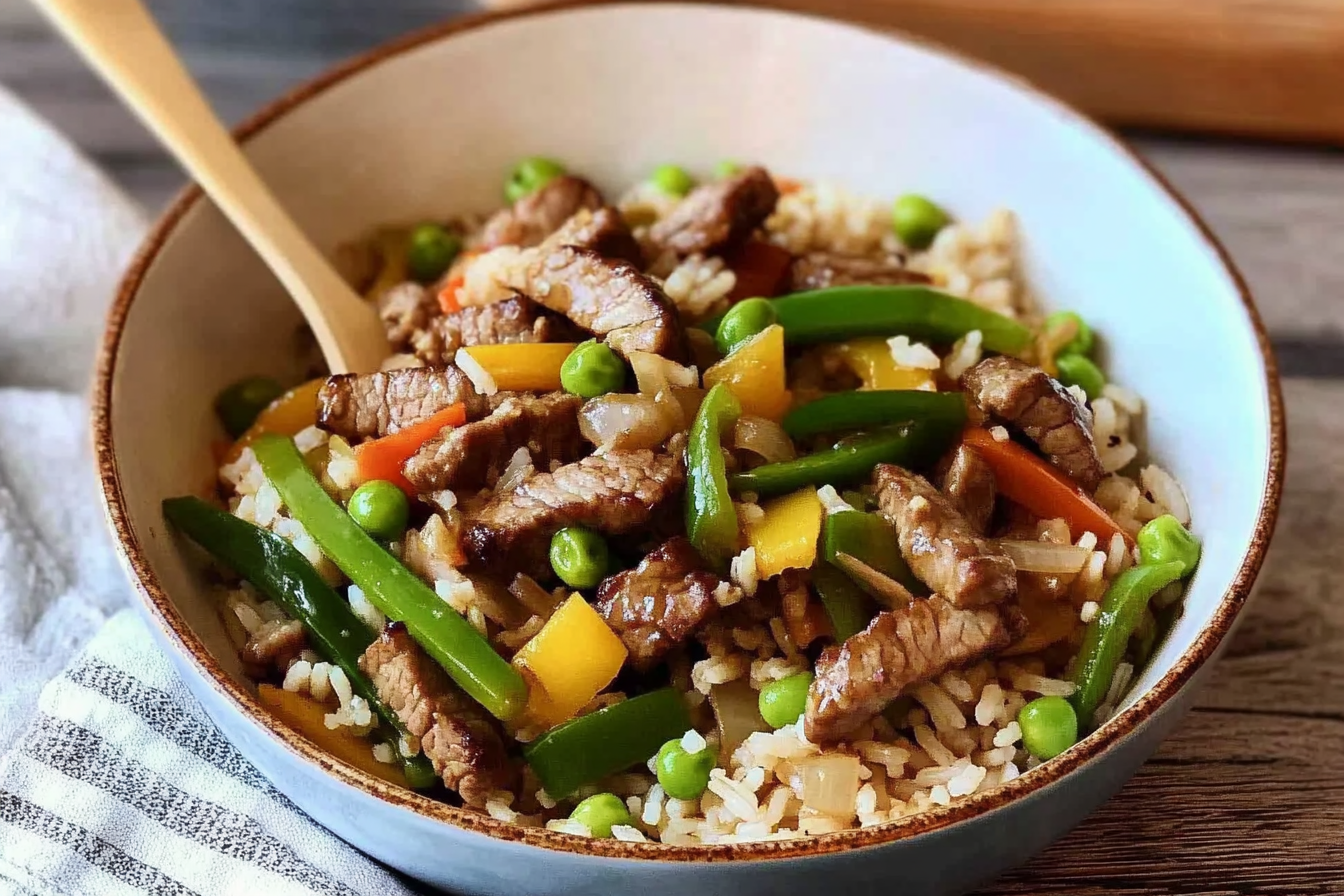 Sauté de riz, légumes et viande