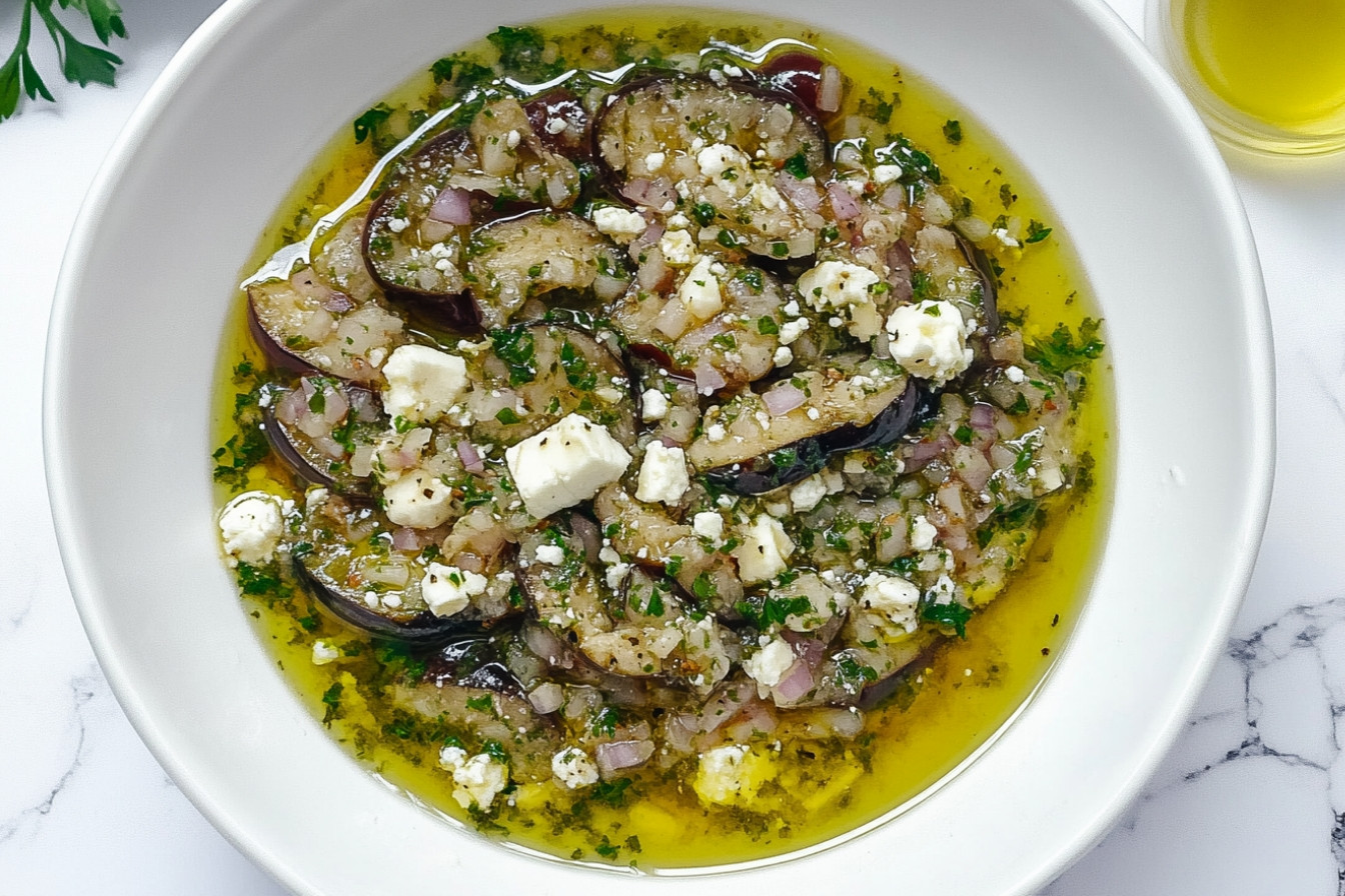 Salade grecque d'aubergine